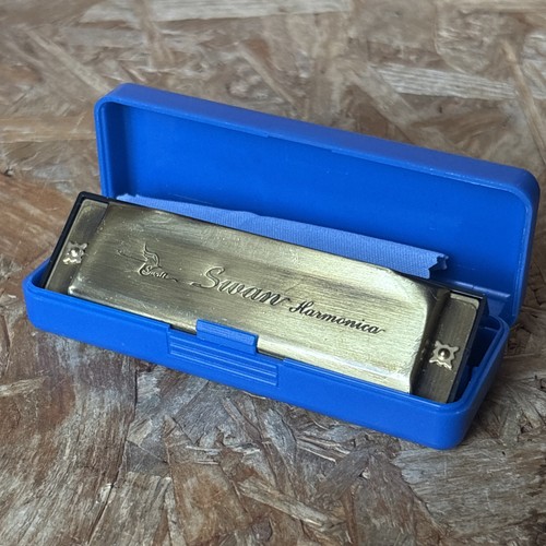 Swan hole harmonica - hole, &