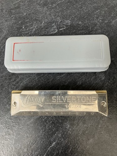 Huang vintage silvertone - huang,